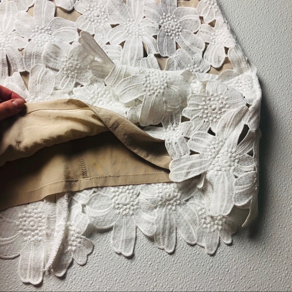 Stone Cold Fox white lace sleeveless midi dress - Picture 6 of 12